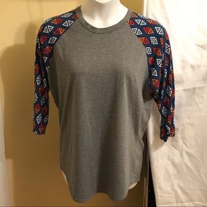 Lularoe Randy Grey body w/ Geometric Print Arms 2x